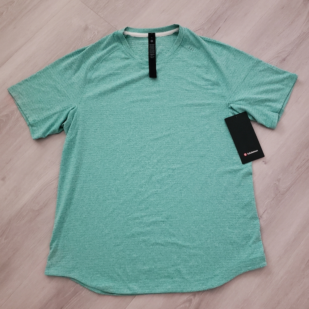 Mens Lululemon License To Train ss T shirt